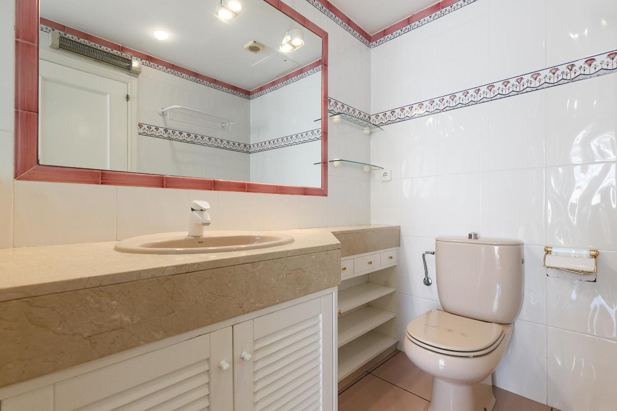 Uhc Center Apartments Салоу Номер фото
